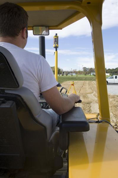 Deere dozer LR30withLL400 001
